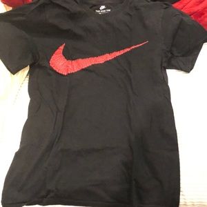 Used Nike tee